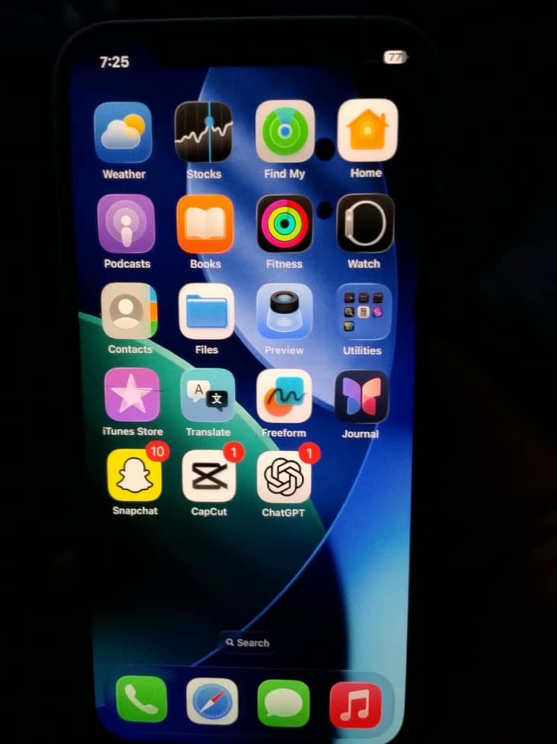 Apple iPhone 12 4