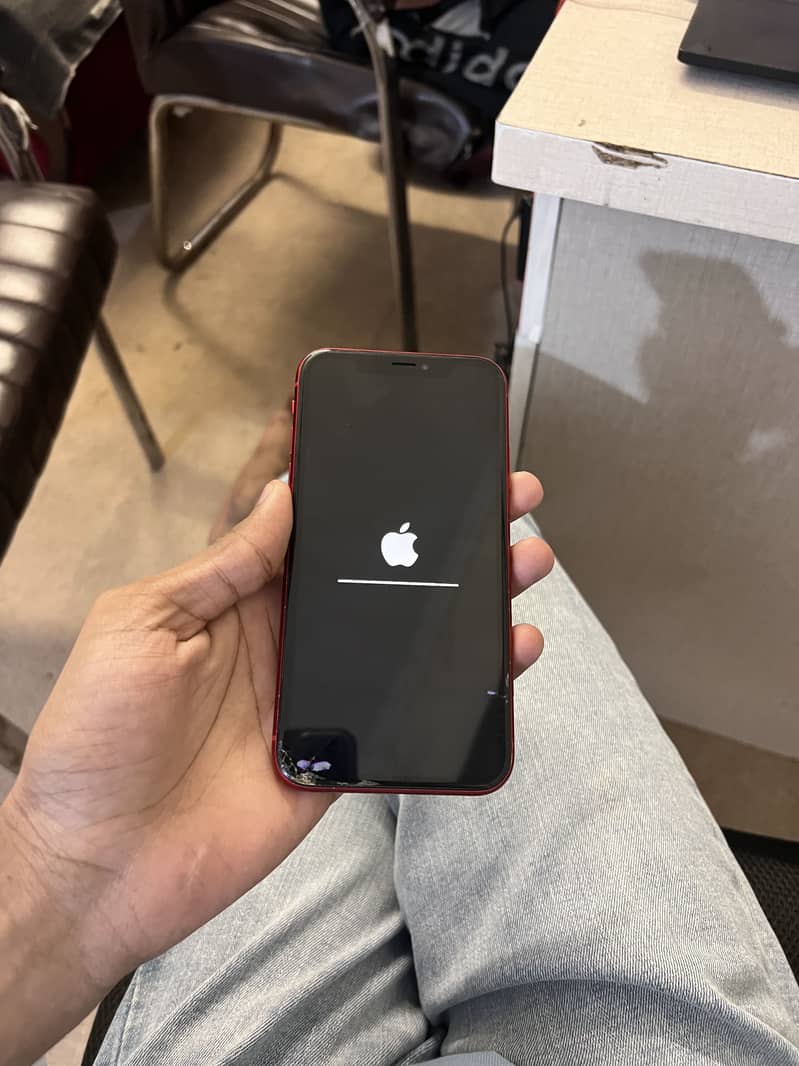 Apple iPhone XR 2