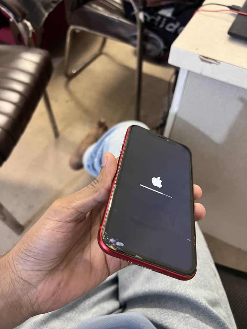 Apple iPhone XR 3