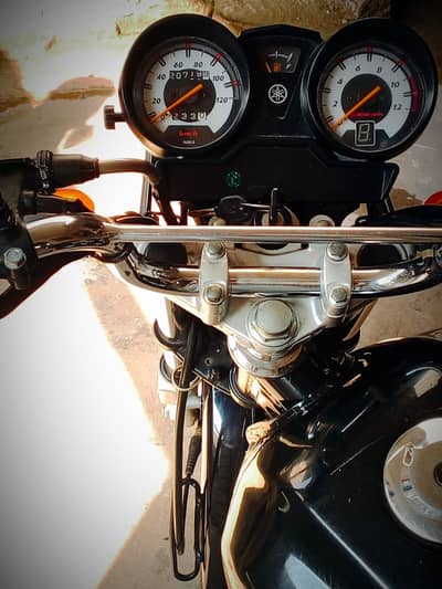 Yamaha YB 125Z-DX 2025