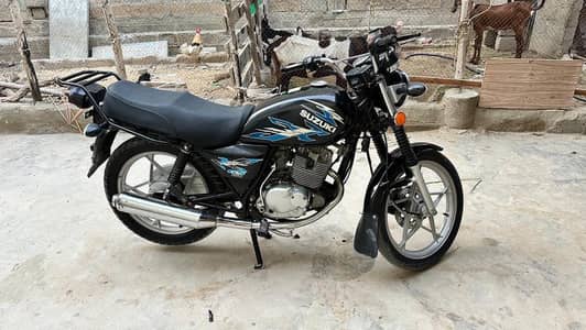 SUZUKI GS 150 SE