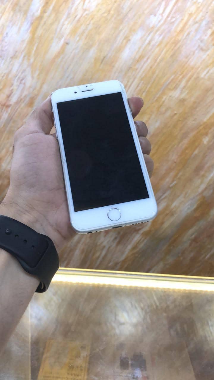 Apple iPhone 6 3