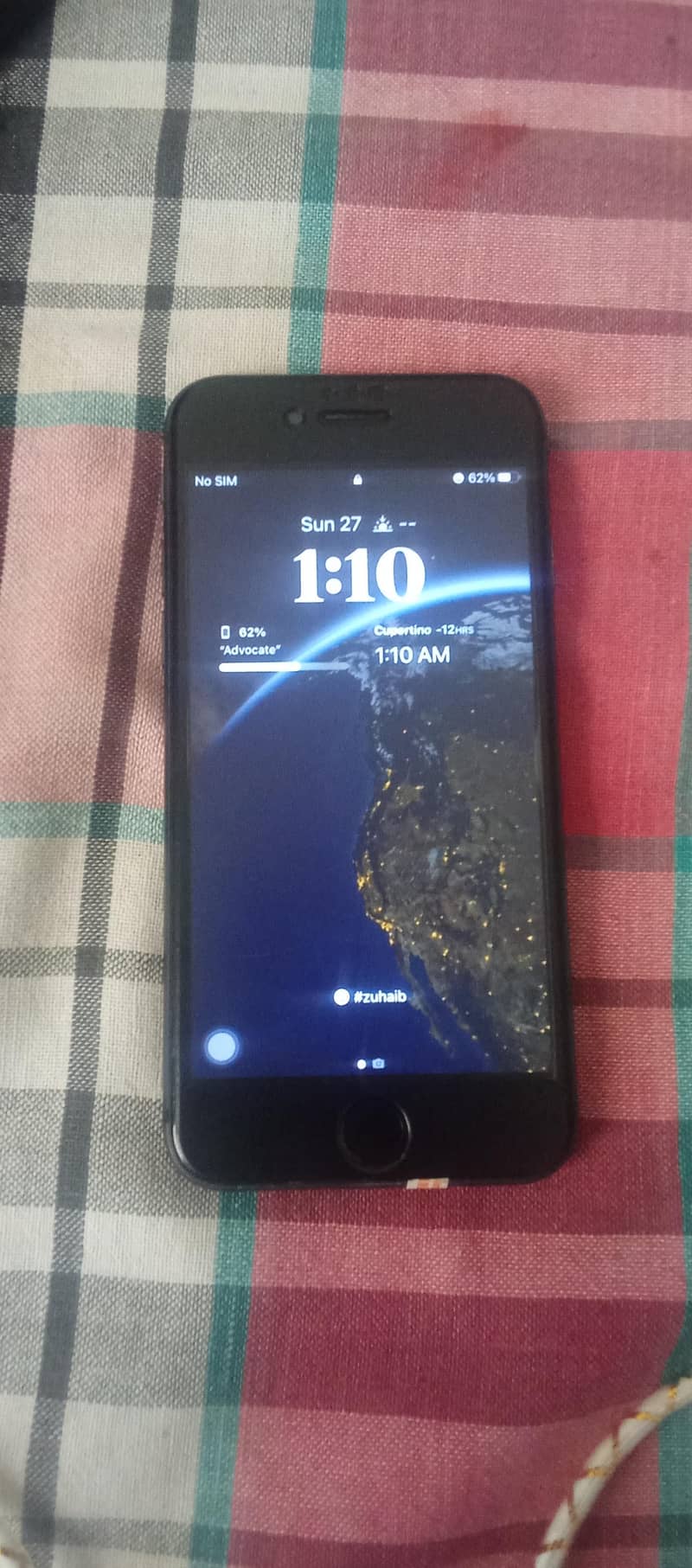 Apple iPhone 8 1