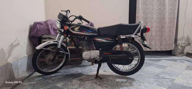 CG 125