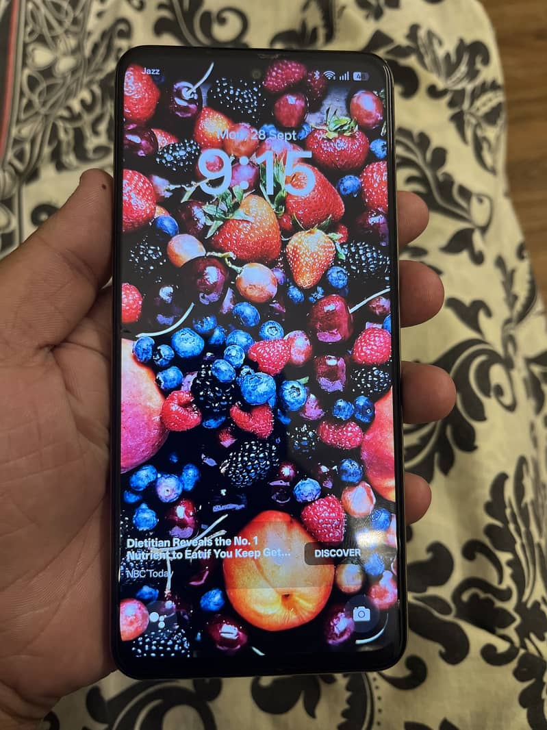 Realme C75 4