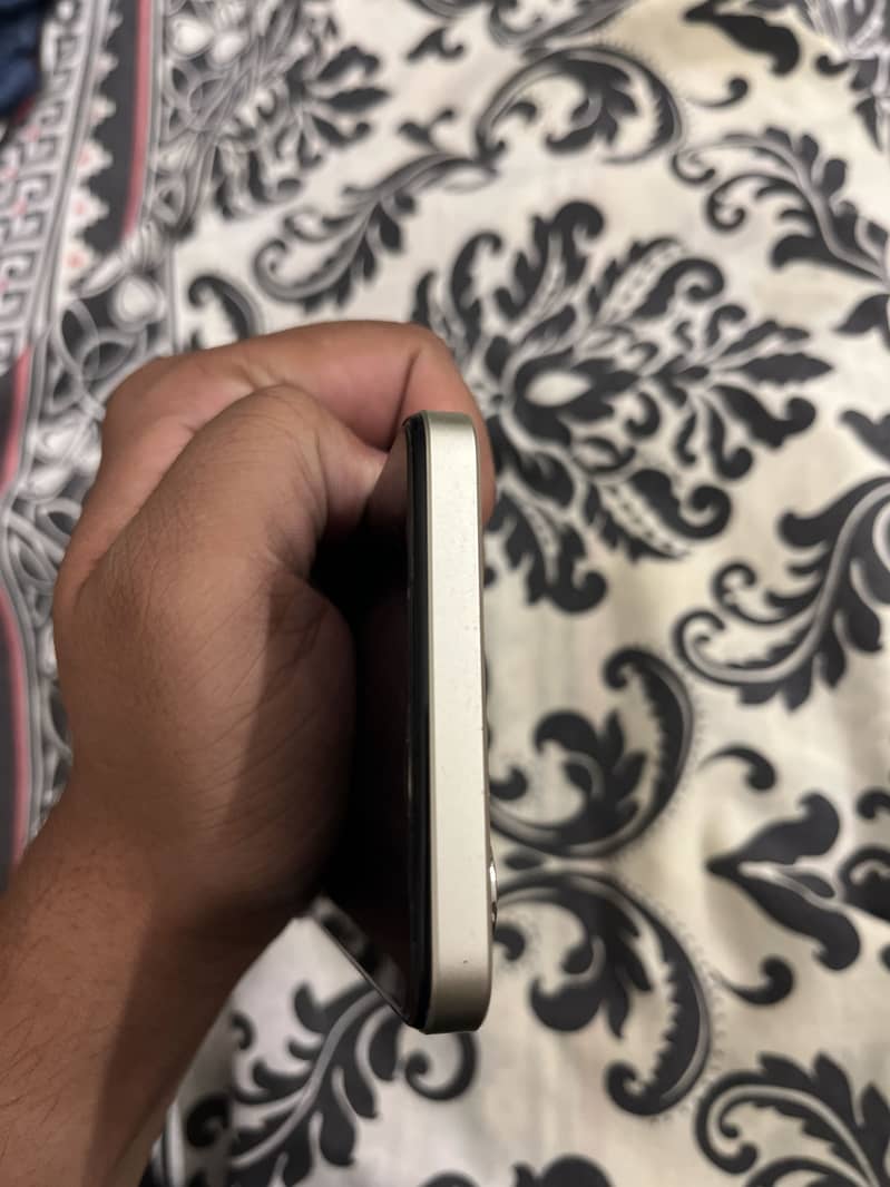 Realme C75 5