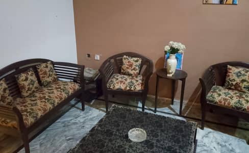 5 sitars mini sofa chairs for sell