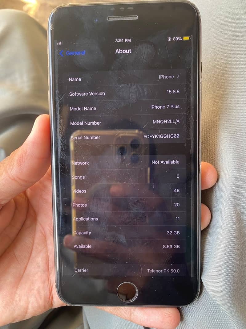 Apple iPhone 7 Plus 6