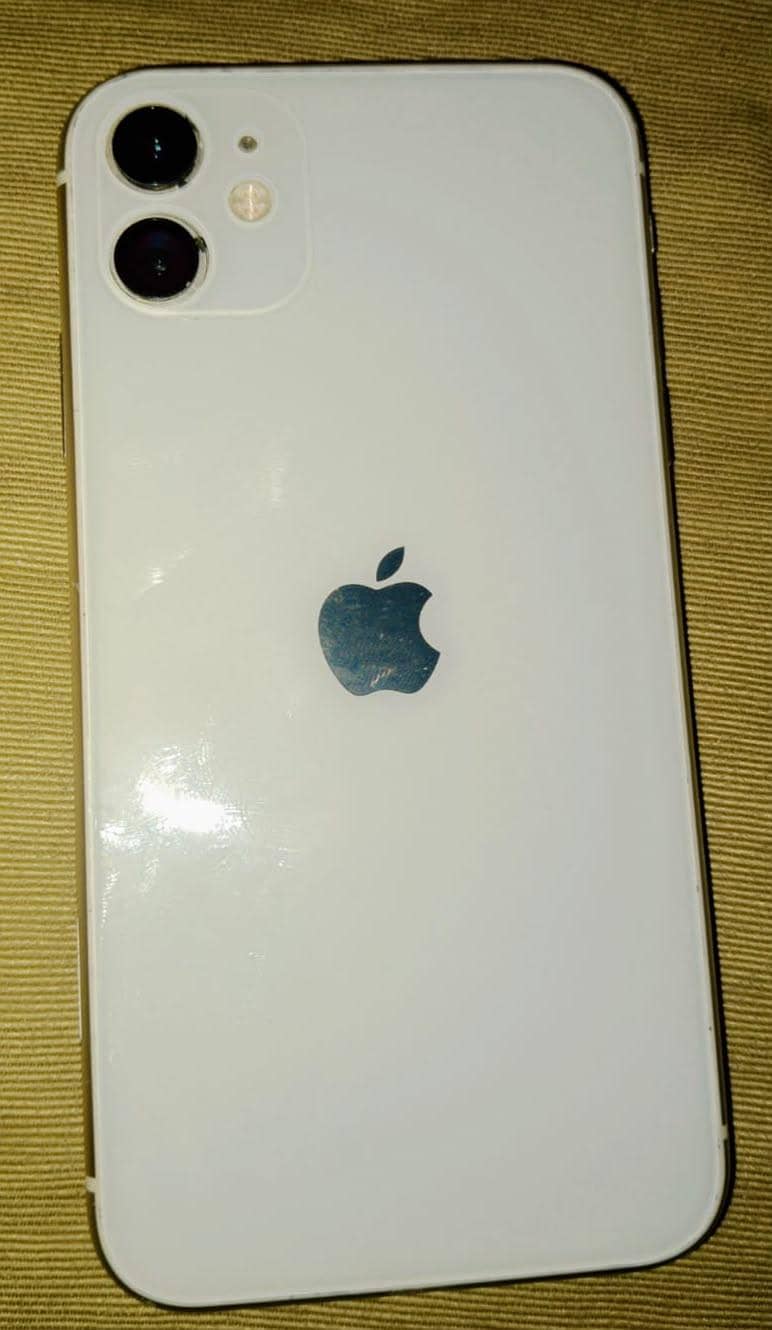 Apple iPhone 11 0