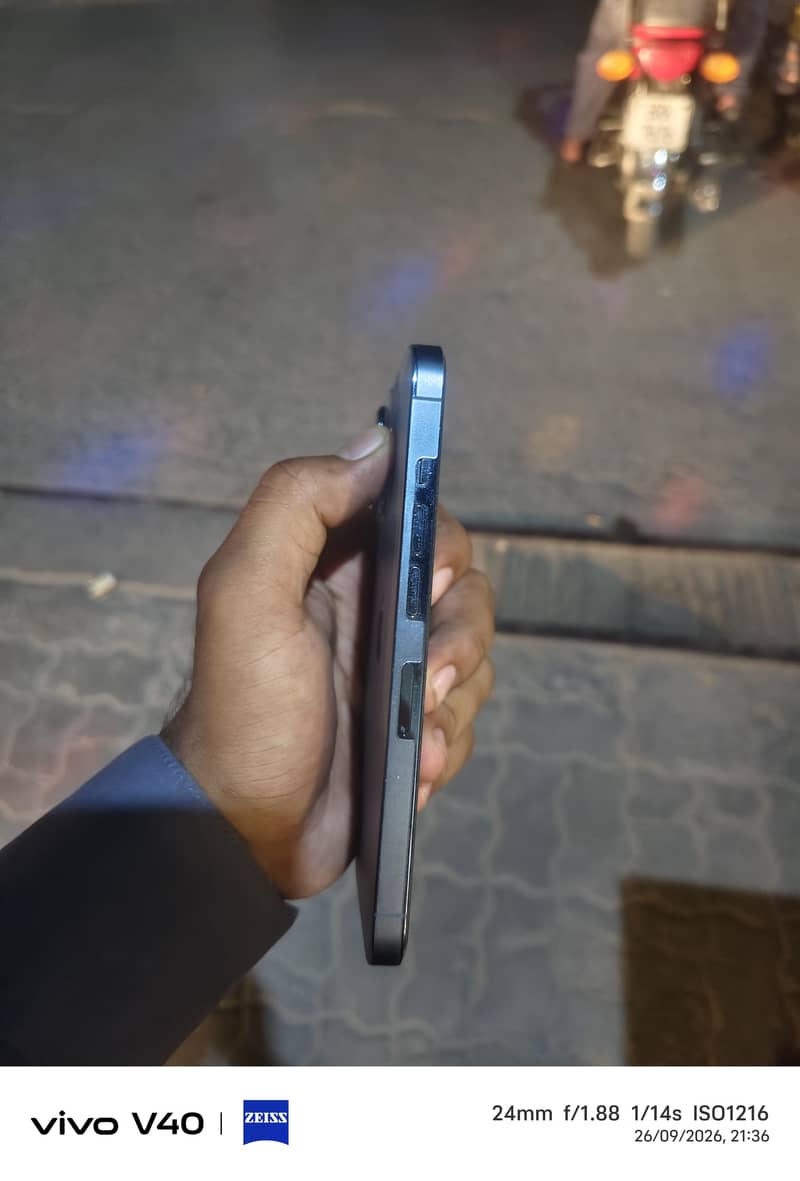 Apple iPhone 13 Pro 3