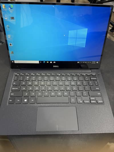 Dell XPS 13 9360 4k touchscreen ultrabook laptop