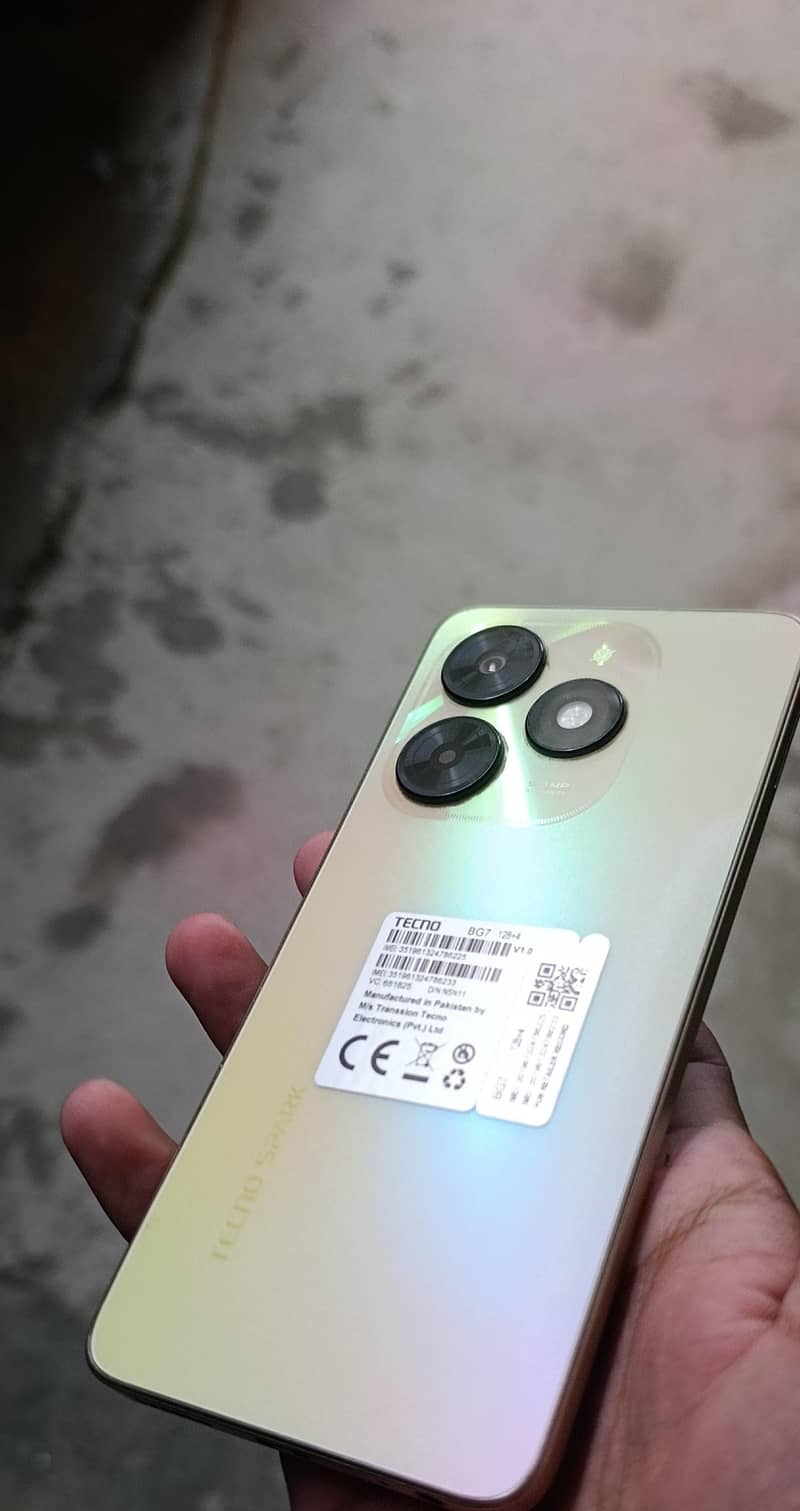 Tecno Spark 20C 4