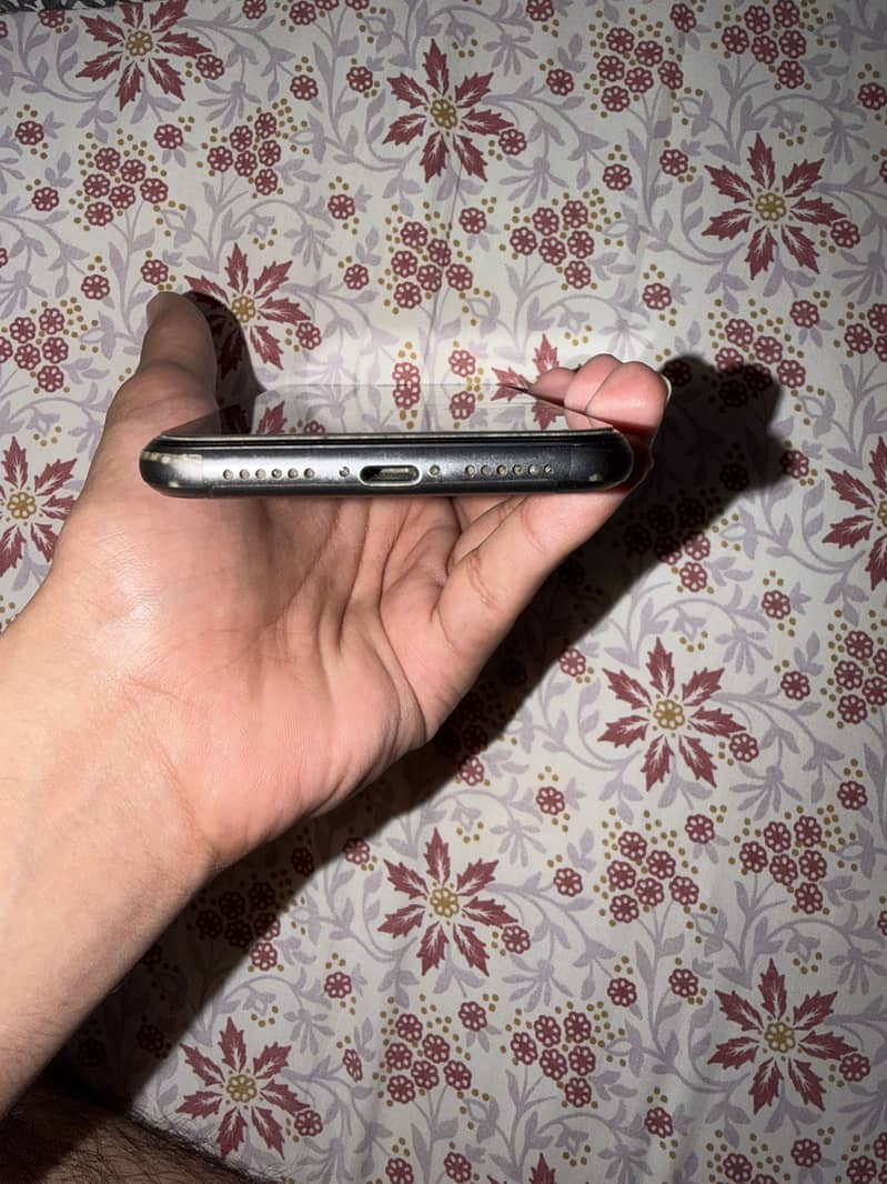 Apple iPhone 11 FU 3