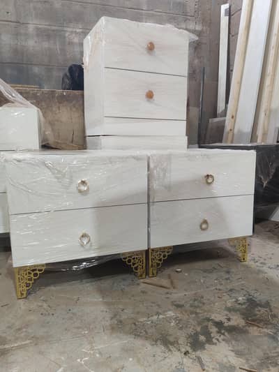 2 Side Tables Pair