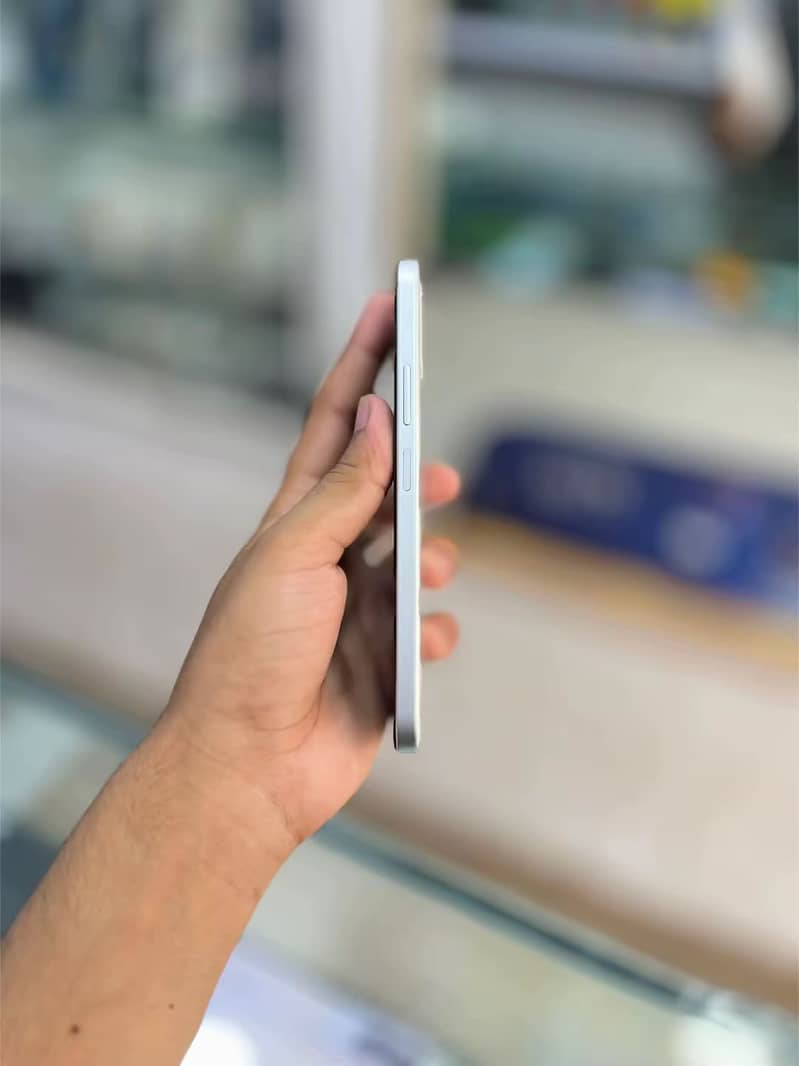 OPPO A6s 3