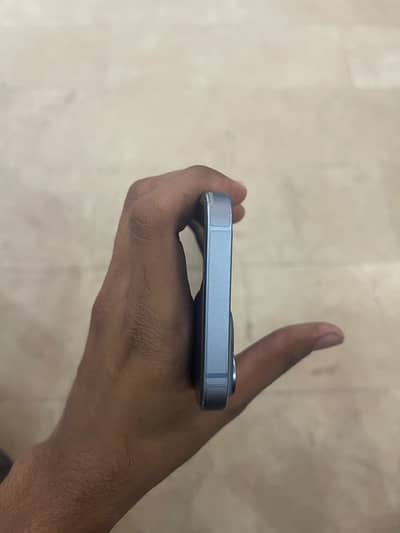 Apple iPhone 14