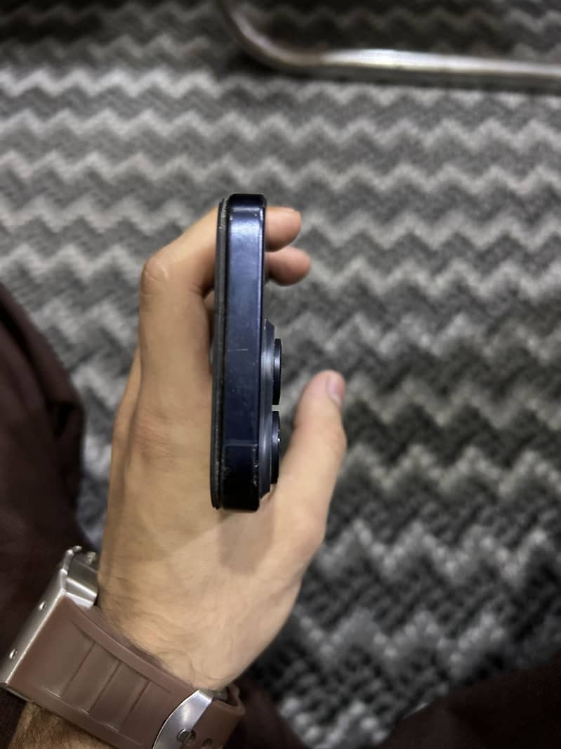 Apple iPhone 15 Pro 5