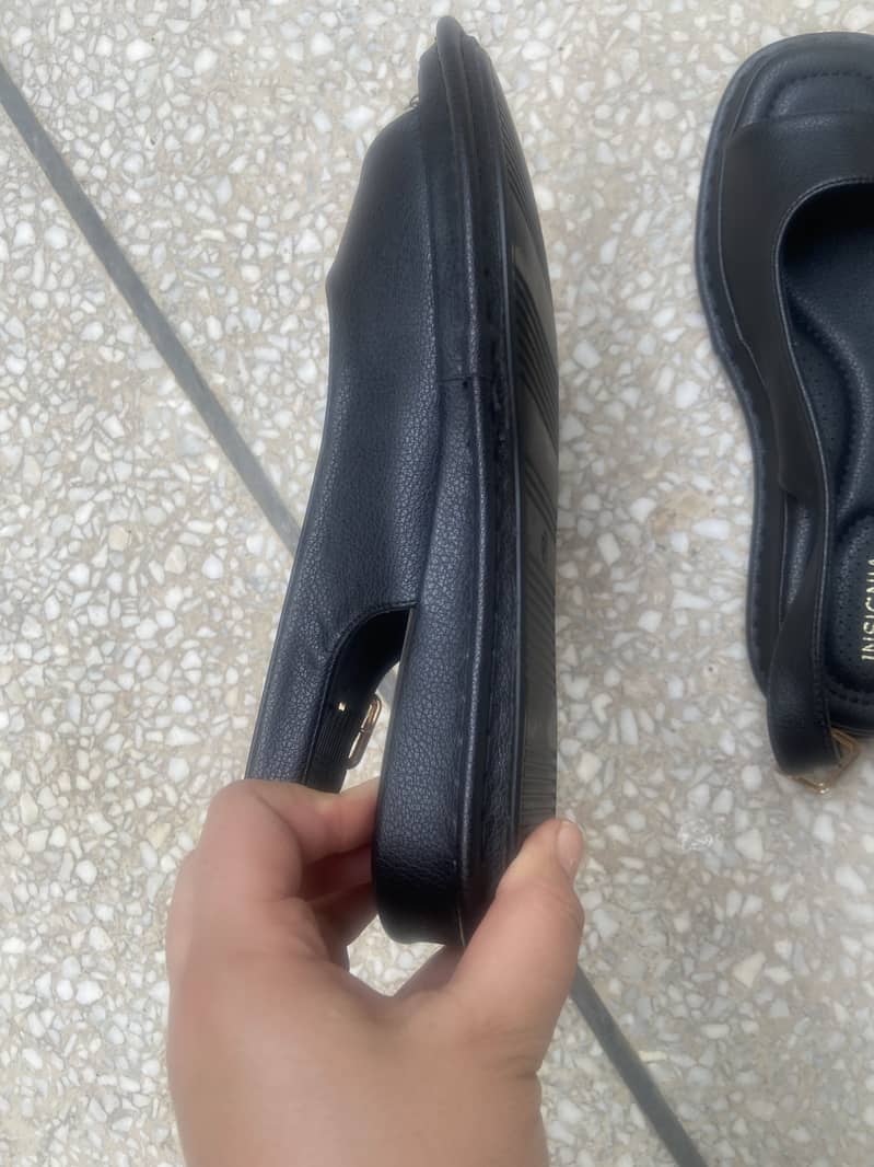 Comfortable sandals 0
