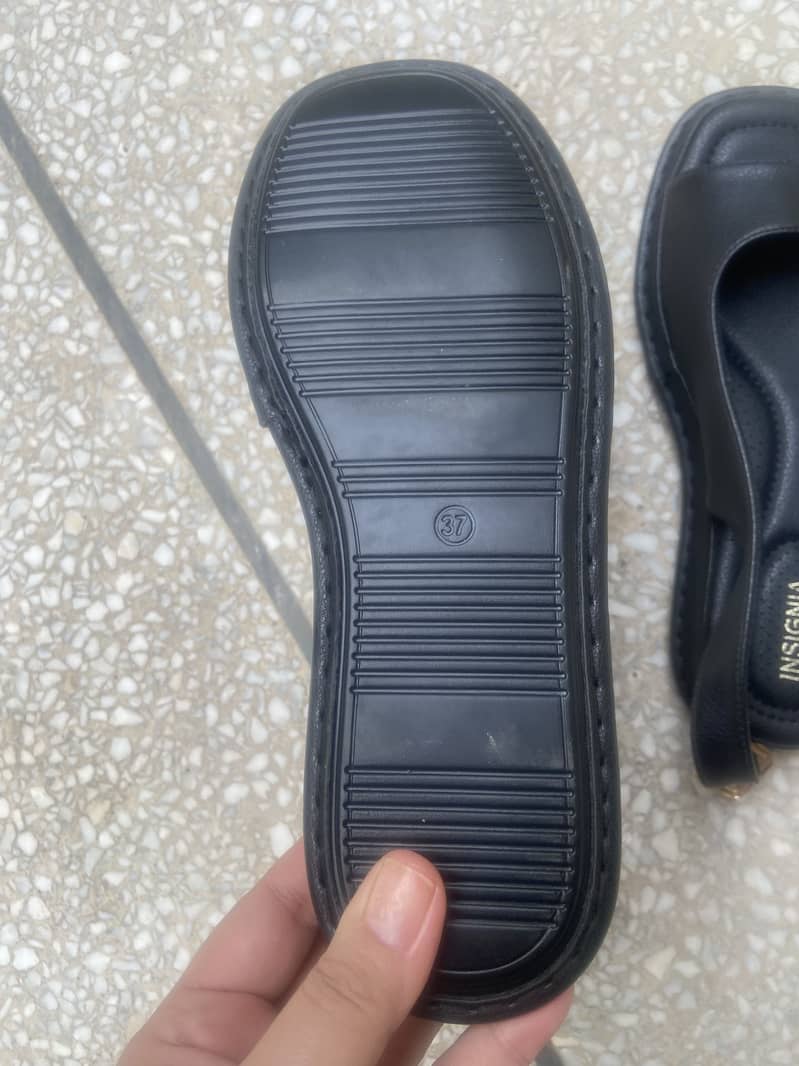 Comfortable sandals 3