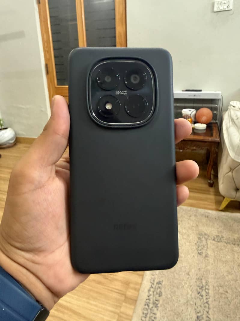 Xiaomi Redmi Note 15 Pro 0