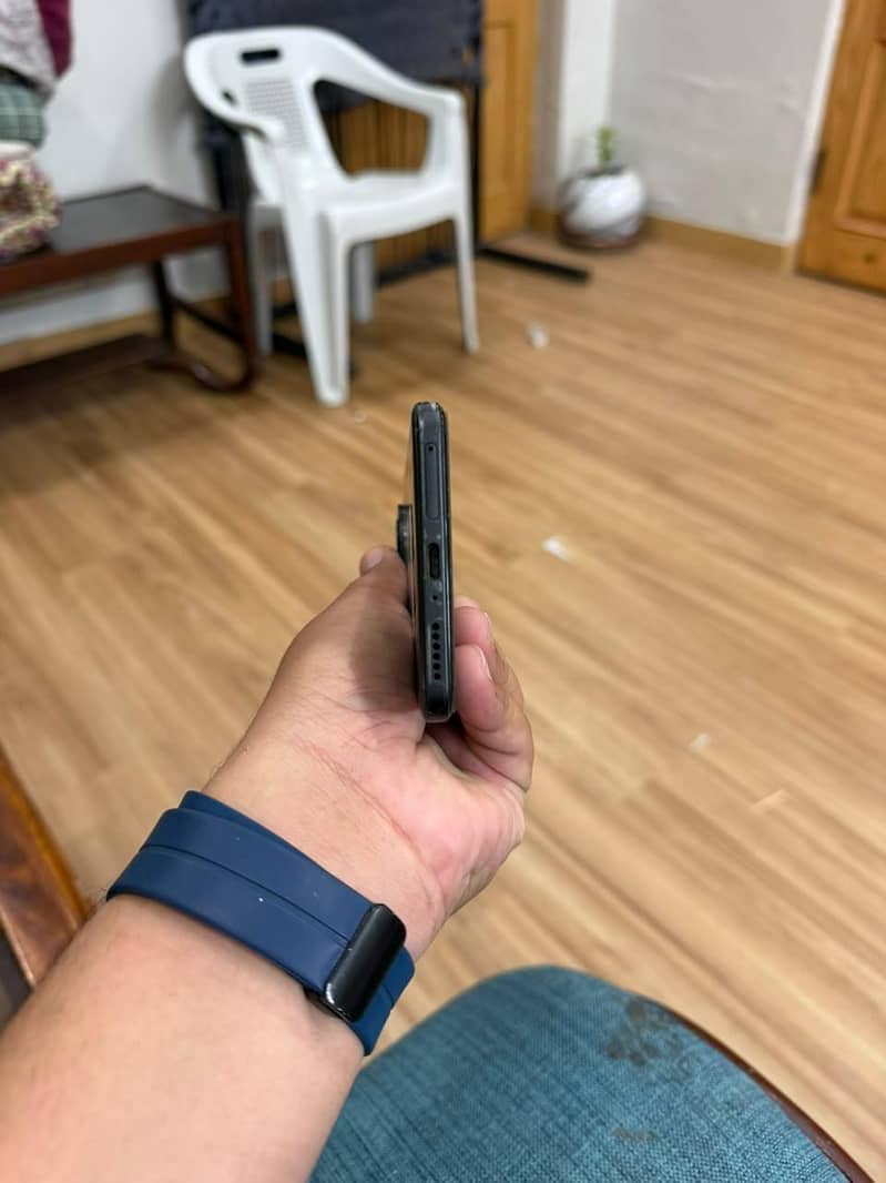 Xiaomi Redmi Note 15 Pro 7