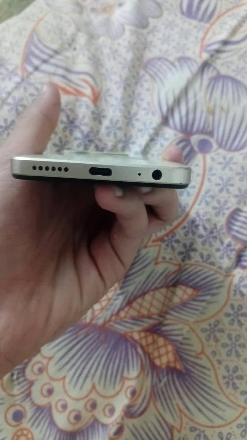 Infinix Smart 8 Plus 1