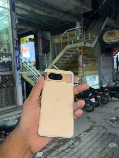 Google Pixel 8