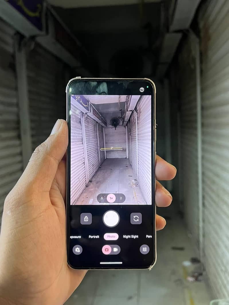 Google Pixel 8 5