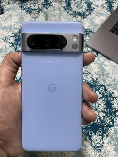 Google Pixel 8 Pro