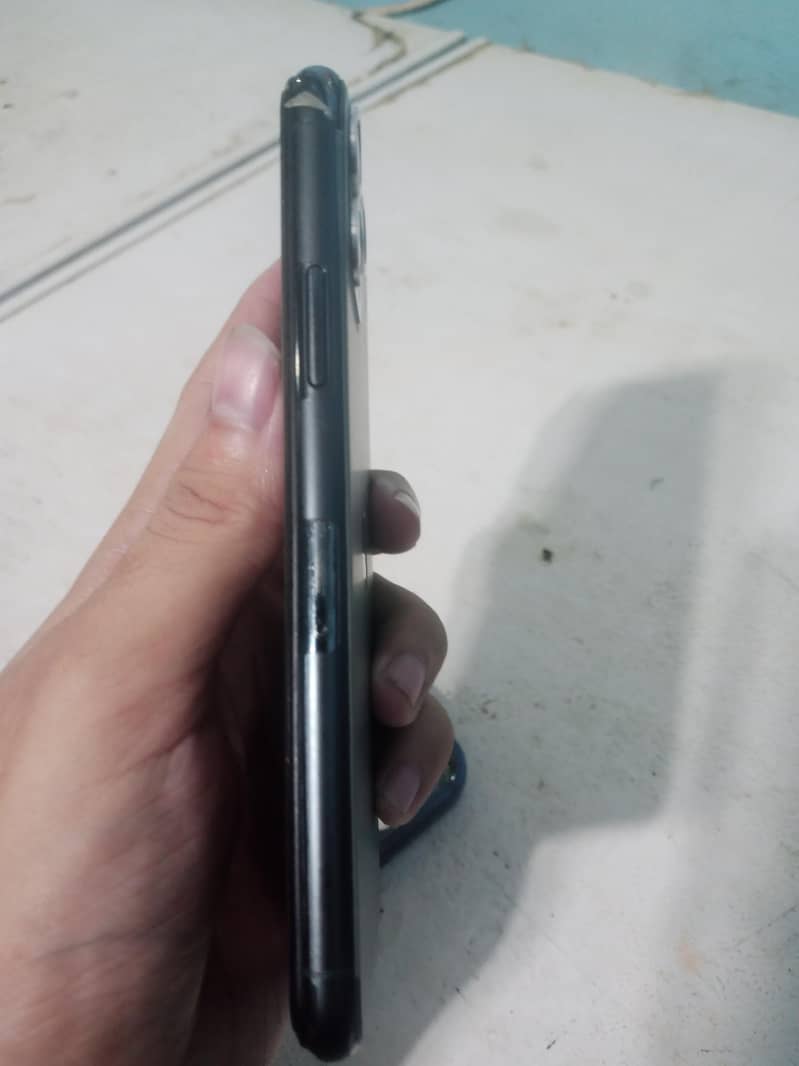 Apple iPhone 11 Pro 5