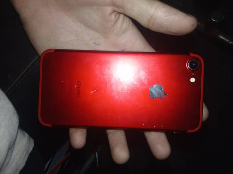 Apple iPhone 7 5