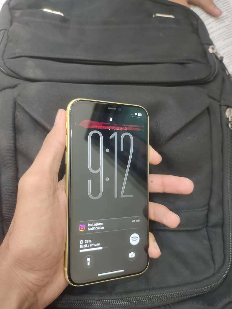 Apple iPhone 11 5