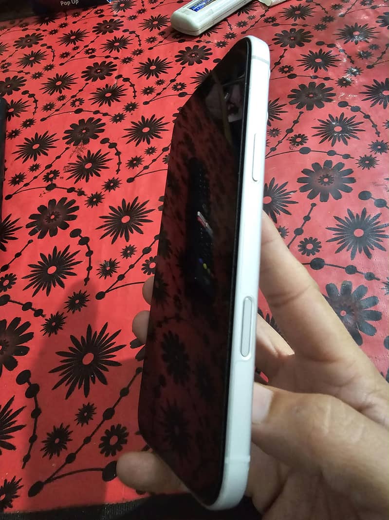 Apple iPhone 17 Pro Max 2