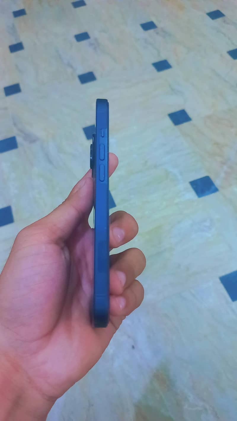Apple iPhone 14 1