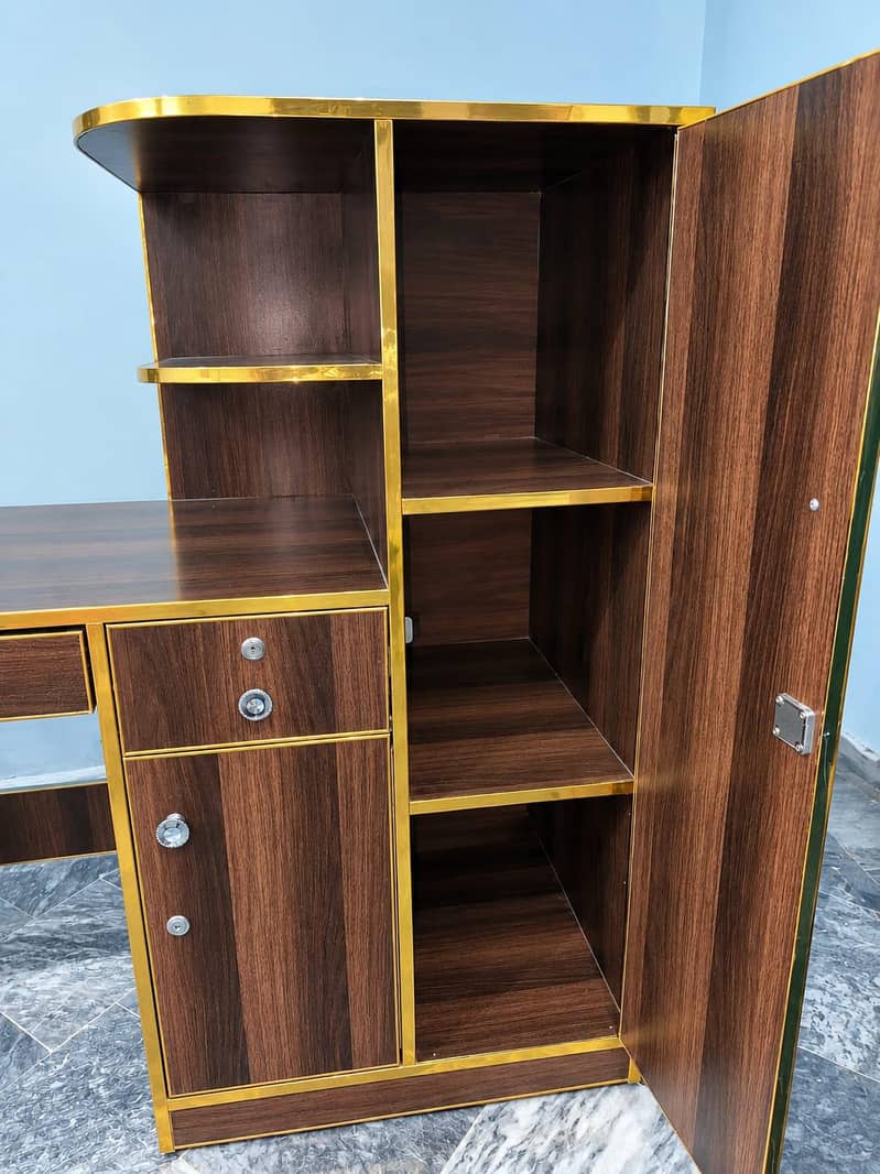 Study Table For Home Nd Office Use 2