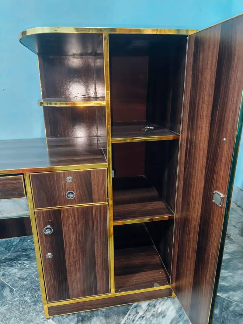 Study Table For Home Nd Office Use 3