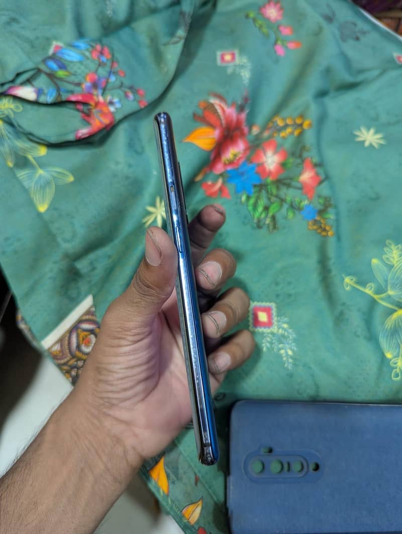 One Plus 7 Pro 4