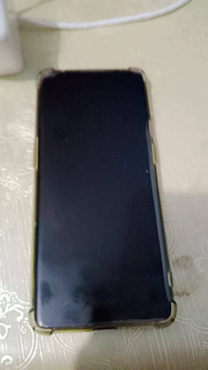 One Plus 9 Pro 5G 0