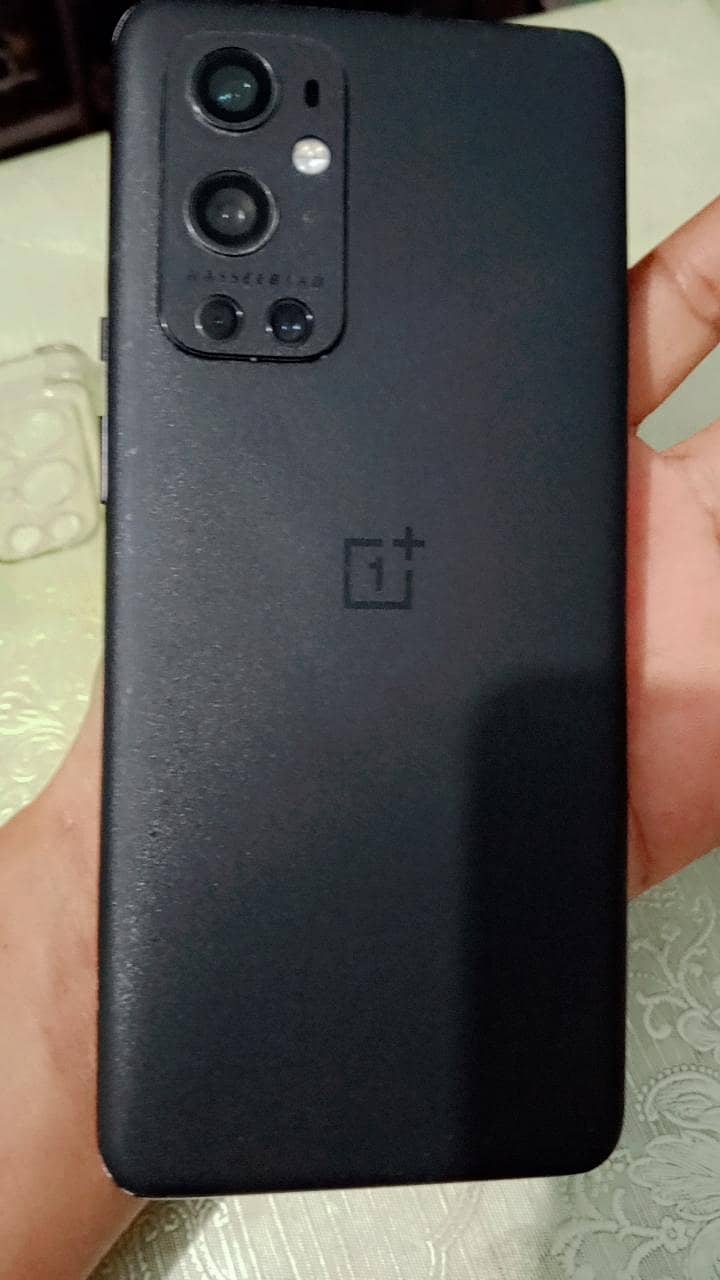 One Plus 9 Pro 5G 2