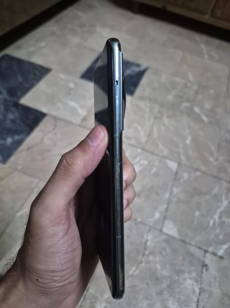 One Plus 11 4