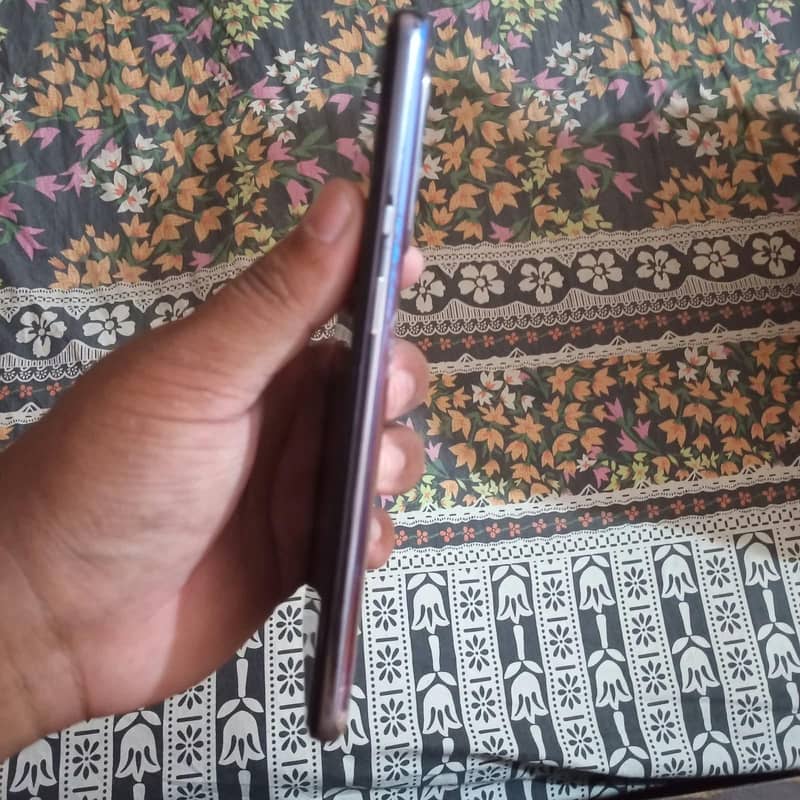 One Plus 9 5G 2