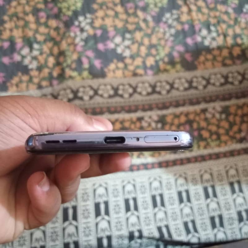 One Plus 9 5G 6