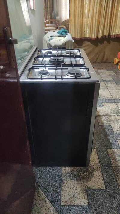 LPG converted CORONA Cooking range 5 burners