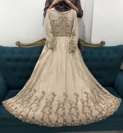 DESIGNER MEXIE FINE QUALITY HAND MADE WORK ONLY ONE TIME USED