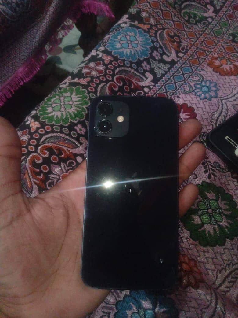 Apple iPhone 12 5