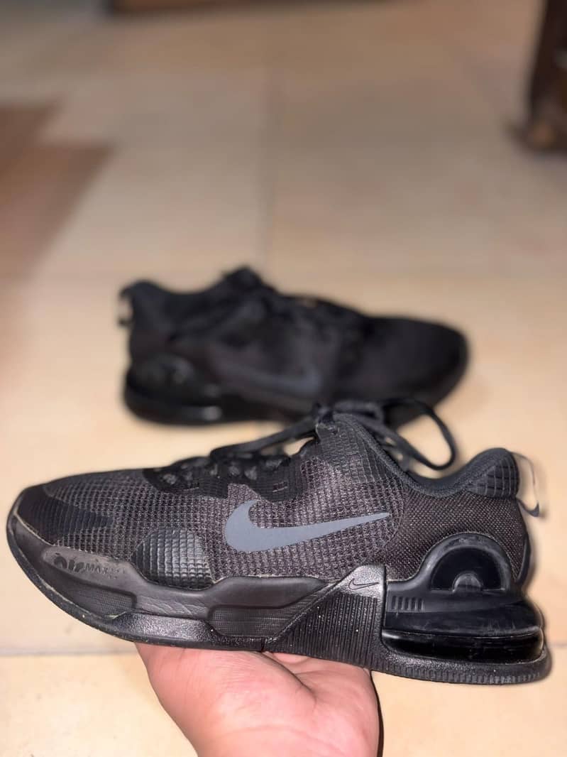 shoes 10