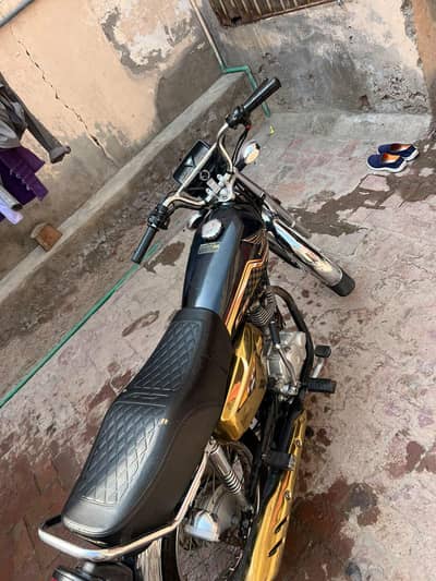CG 125 Gold edition