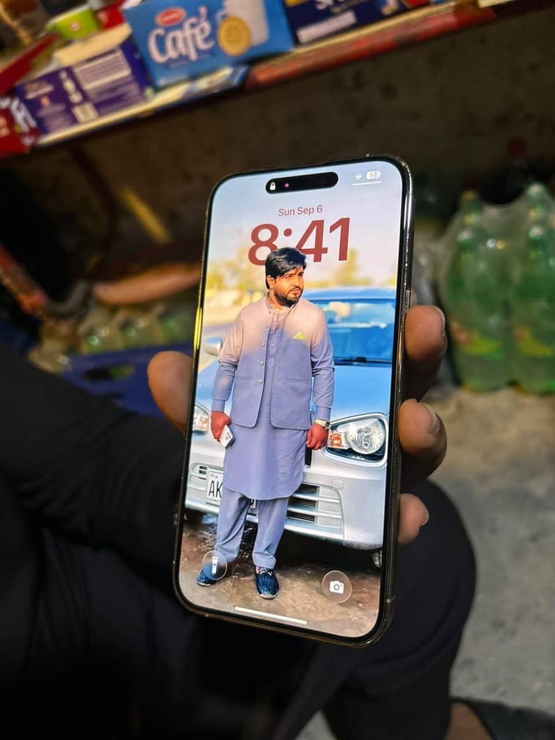 iphone 14 pro max 2