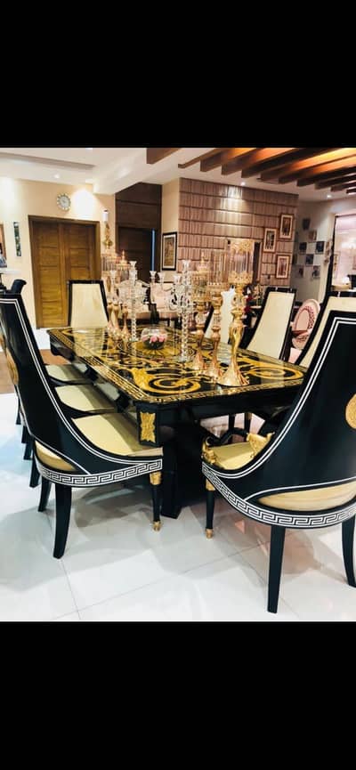 8 seater heavy wood  gourmet dining table