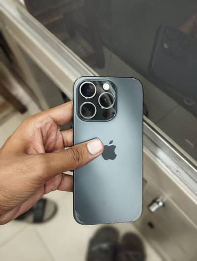 Apple iPhone 15 Pro